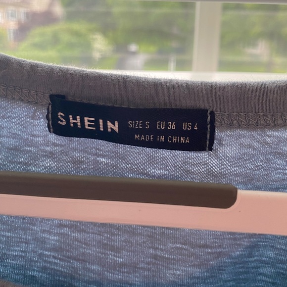 OVERSIZED SHEIN Tee - Picture 2 of 2